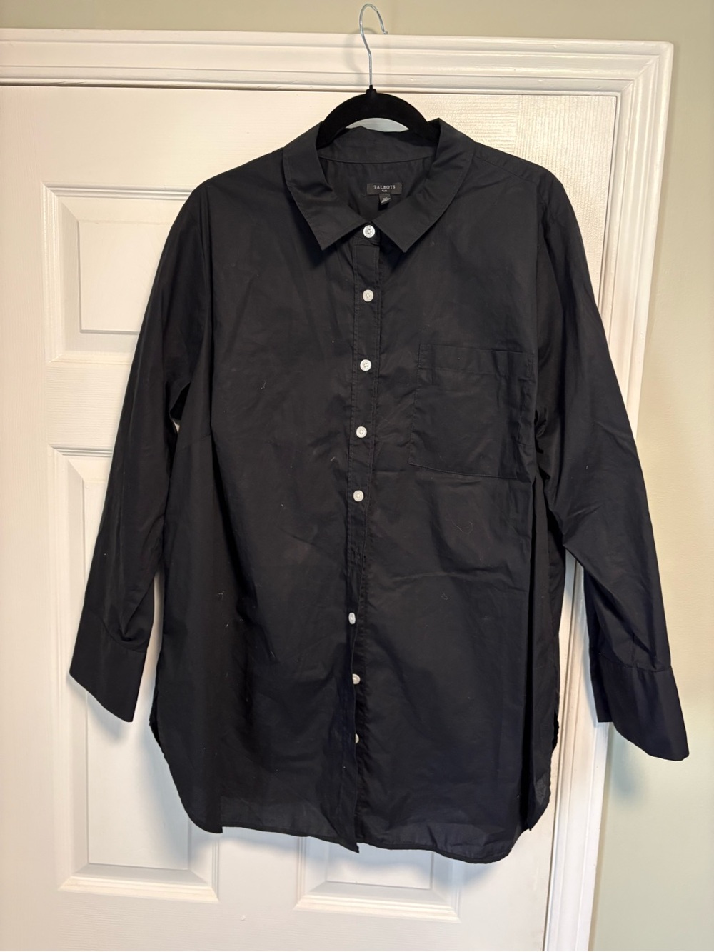 Black women’s Button-Up tunic shirt by Talbots